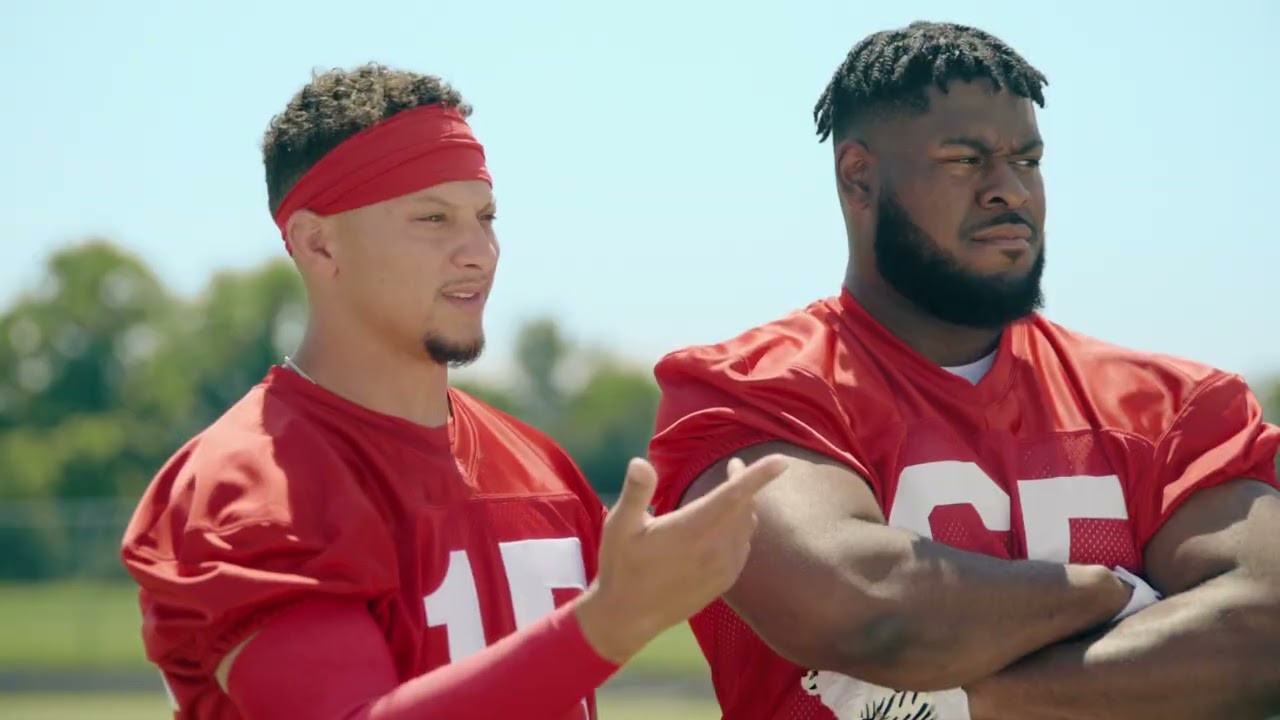 Patrick Mahomes and Trey Smith on set for the State Farm 'Guard' spot.